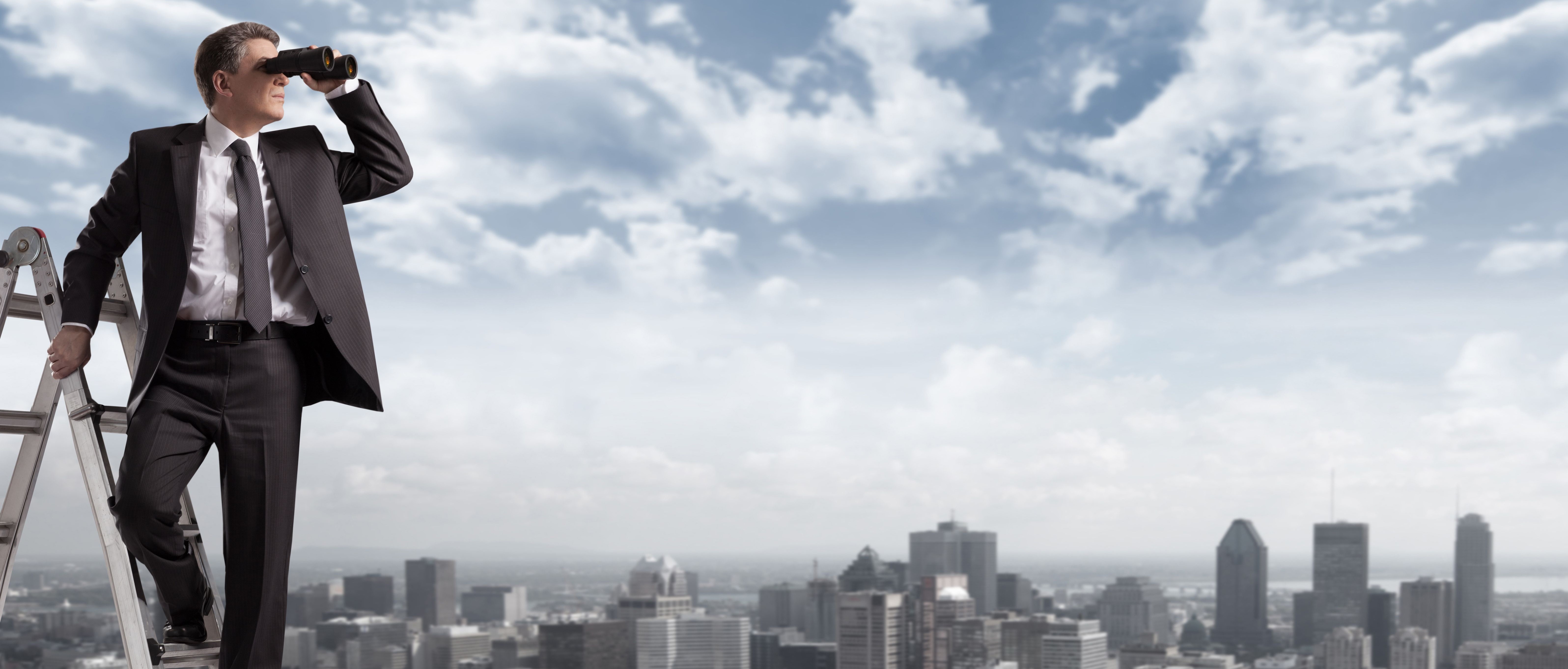 Are you Watching Your Field Workforce properly? Get your Binoculars!